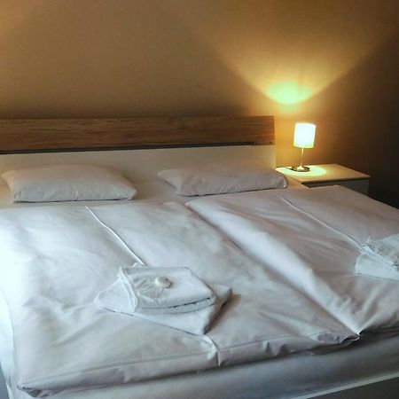Hotel Penzion Marion Decin Exterior foto