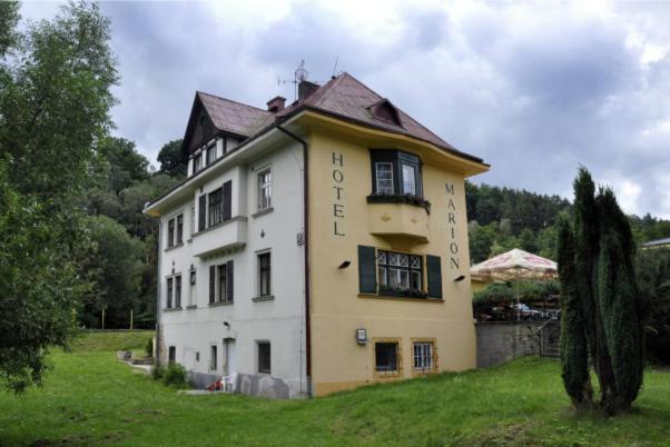 Hotel Penzion Marion Decin Exterior foto